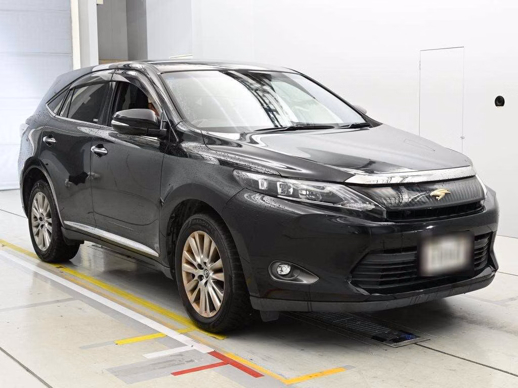 TOYOTA HARRIER