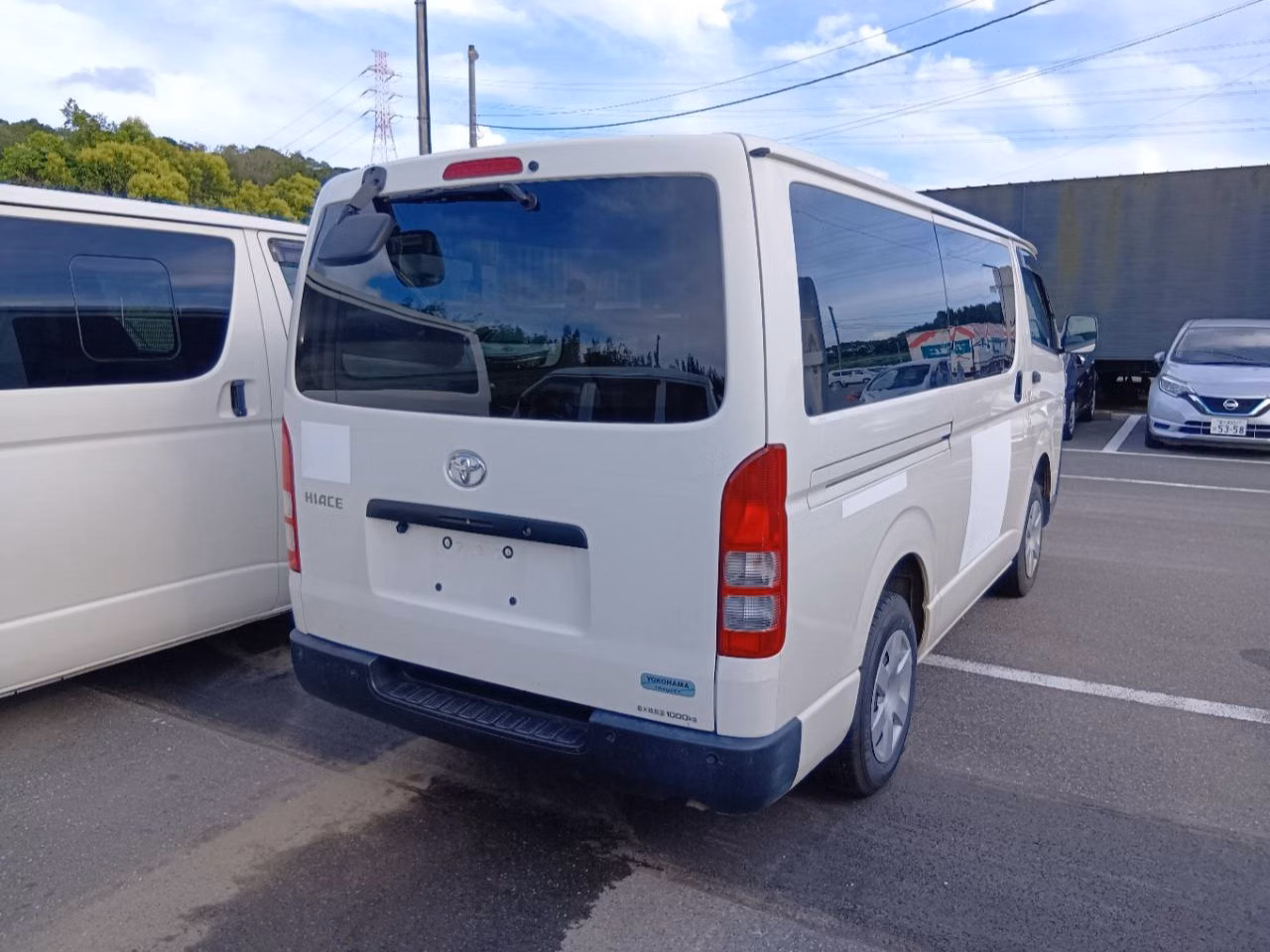 TOYOTA REGIUS ACE