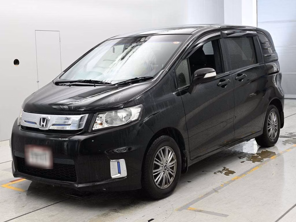 HONDA FREED SPIKE
