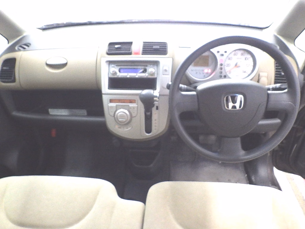 HONDA LIFE