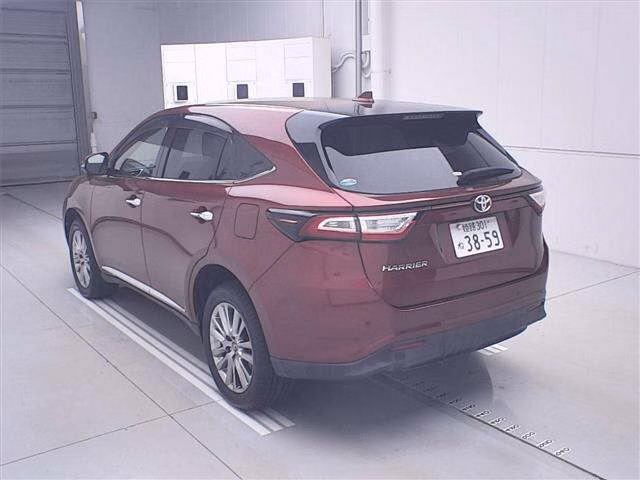 TOYOTA HARRIER