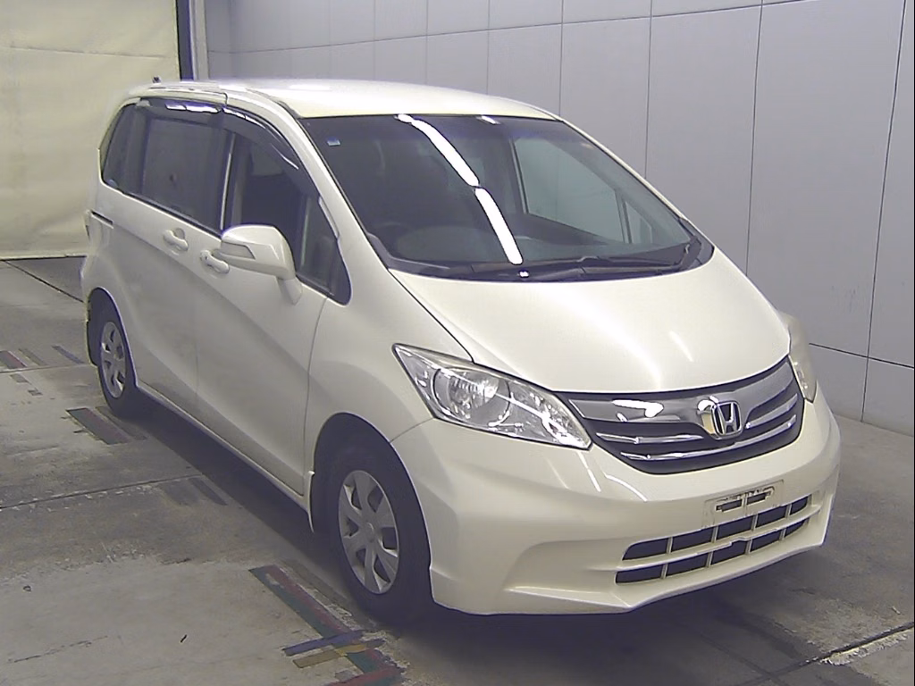 HONDA FREED
