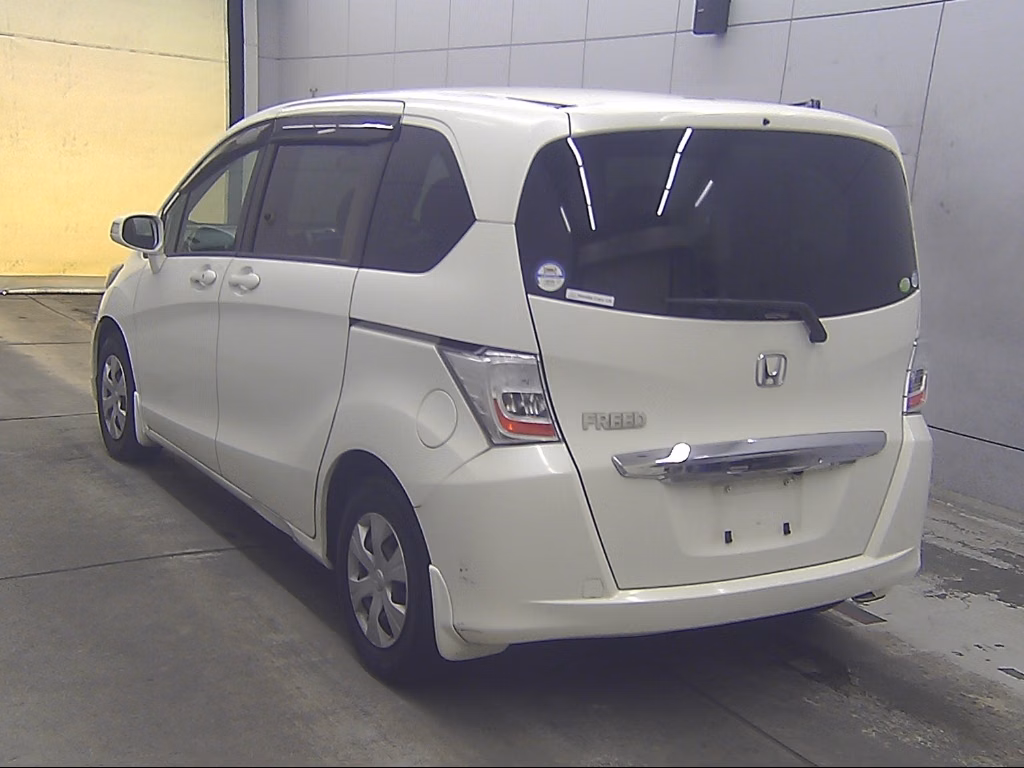 HONDA FREED