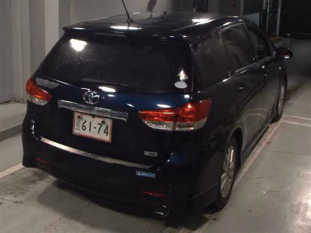 TOYOTA WISH