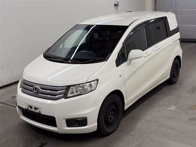 HONDA FREED SPIKE