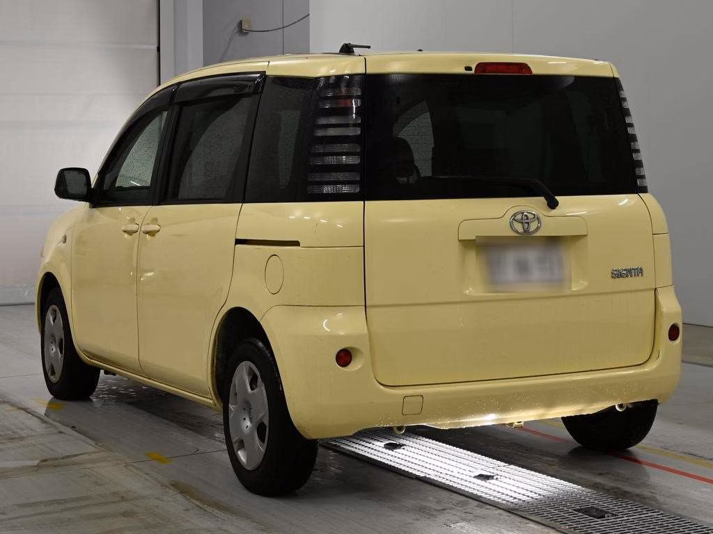 TOYOTA SIENTA