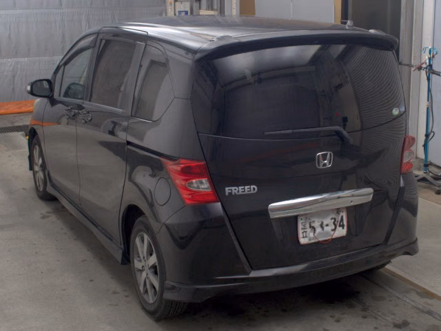 HONDA FREED