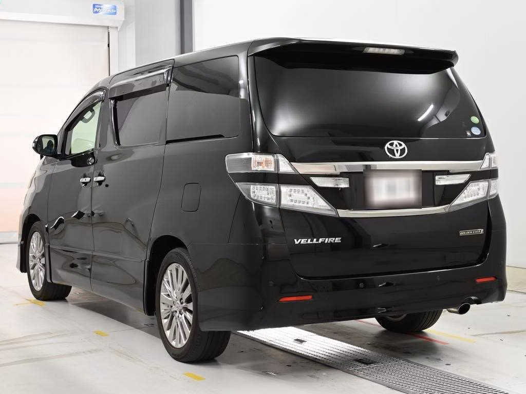 TOYOTA VELLFIRE