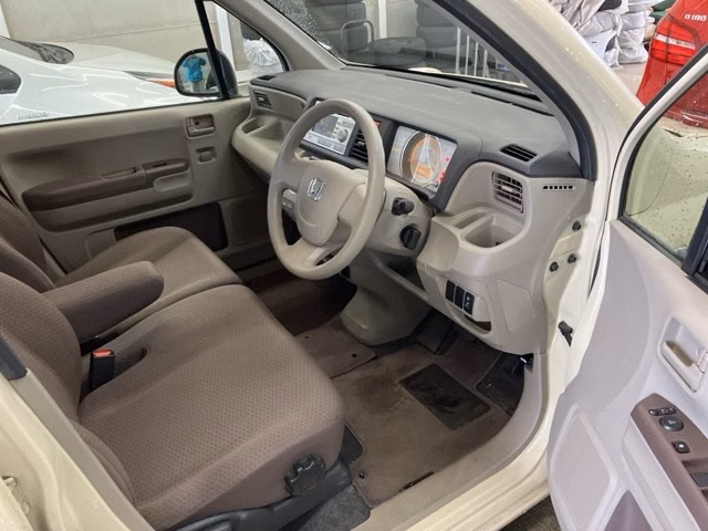 HONDA LIFE