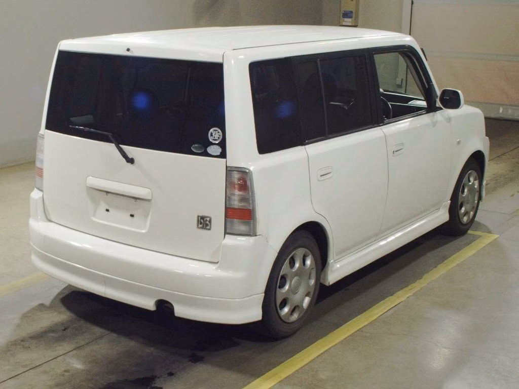 TOYOTA BB