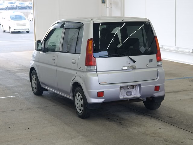 HONDA LIFE