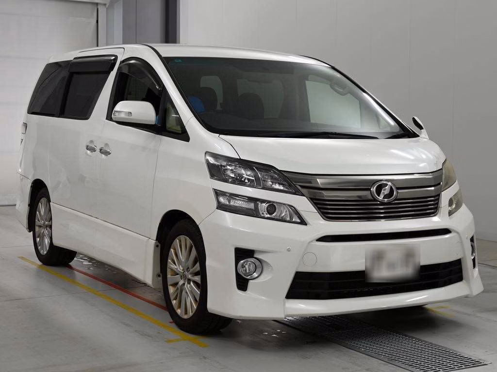 TOYOTA VELLFIRE