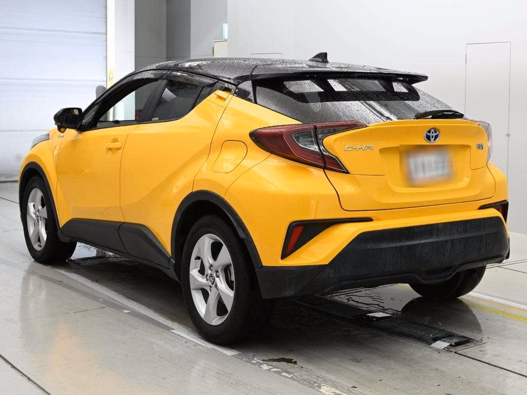 TOYOTA C-HR