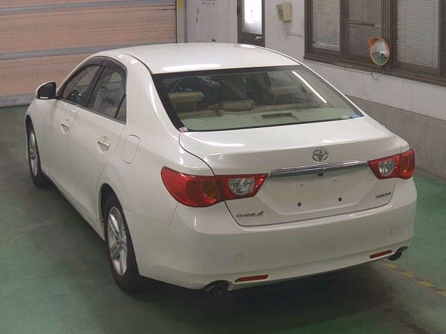 TOYOTA MARK X