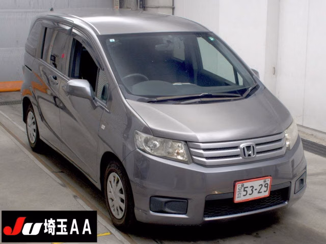 HONDA FREED SPIKE