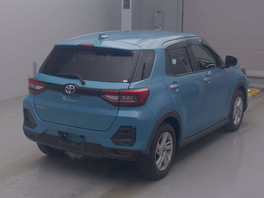 TOYOTA RAIZE