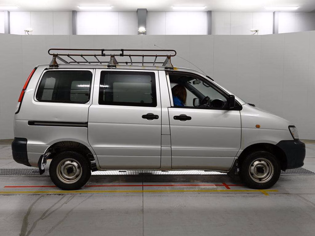 TOYOTA LITE ACE