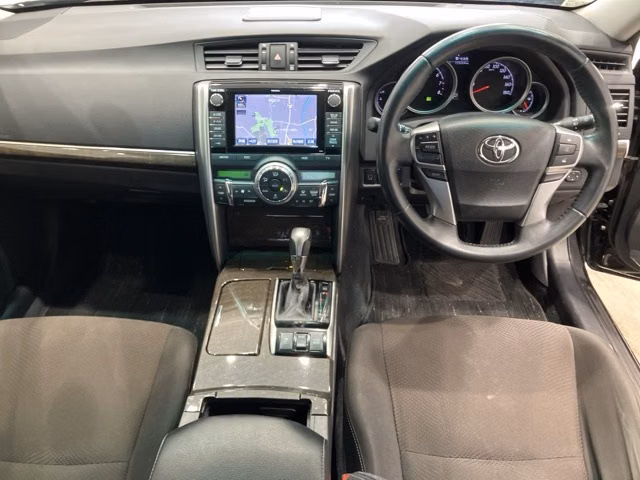 TOYOTA MARK X