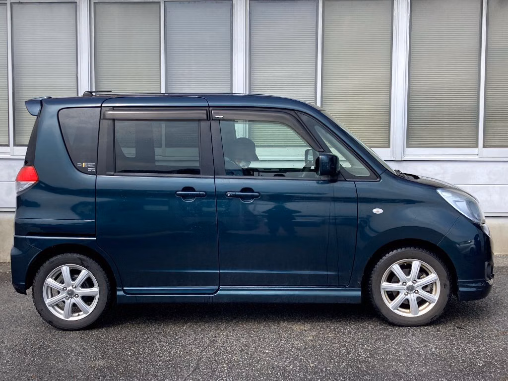 SUZUKI SOLIO