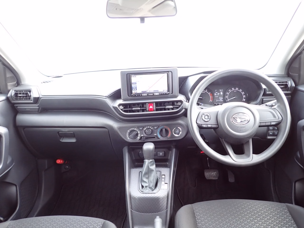DAIHATSU ROCKY
