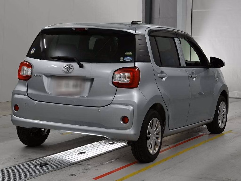 TOYOTA PASSO