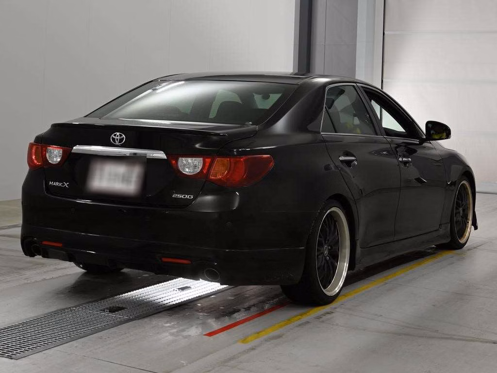 TOYOTA MARK X