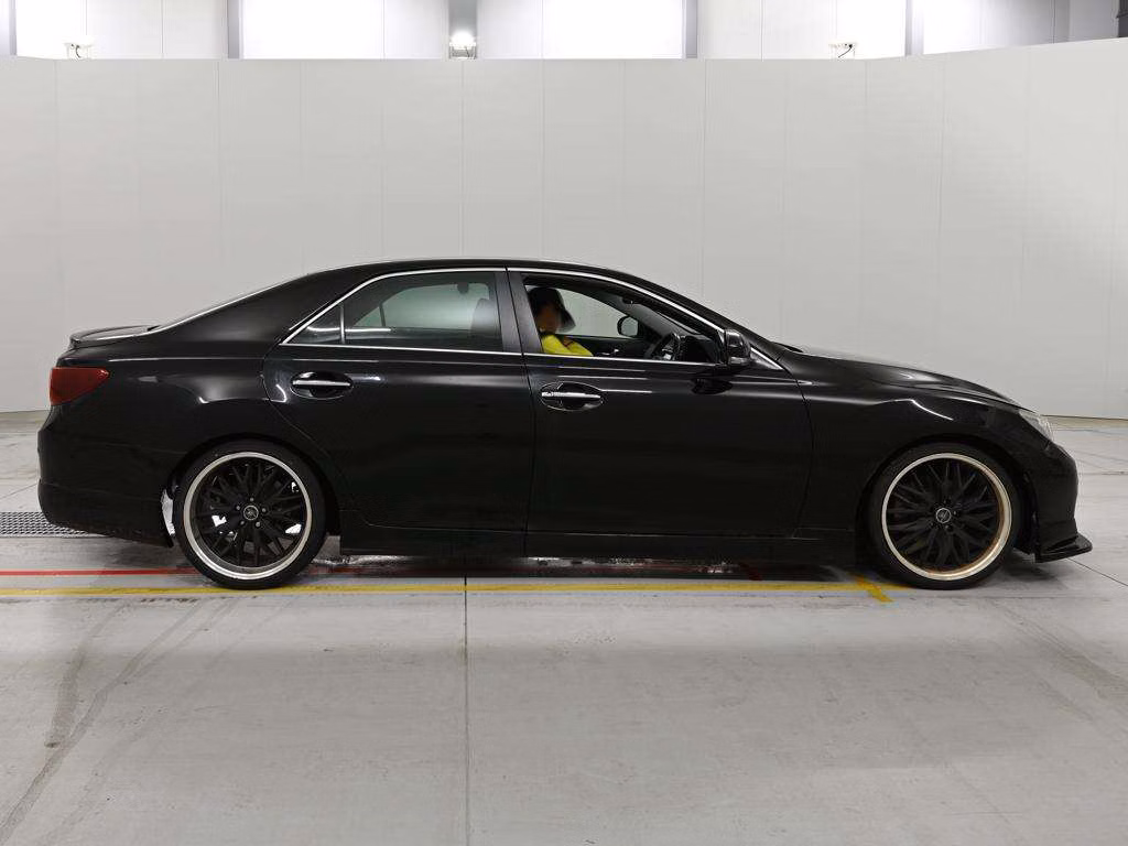 TOYOTA MARK X