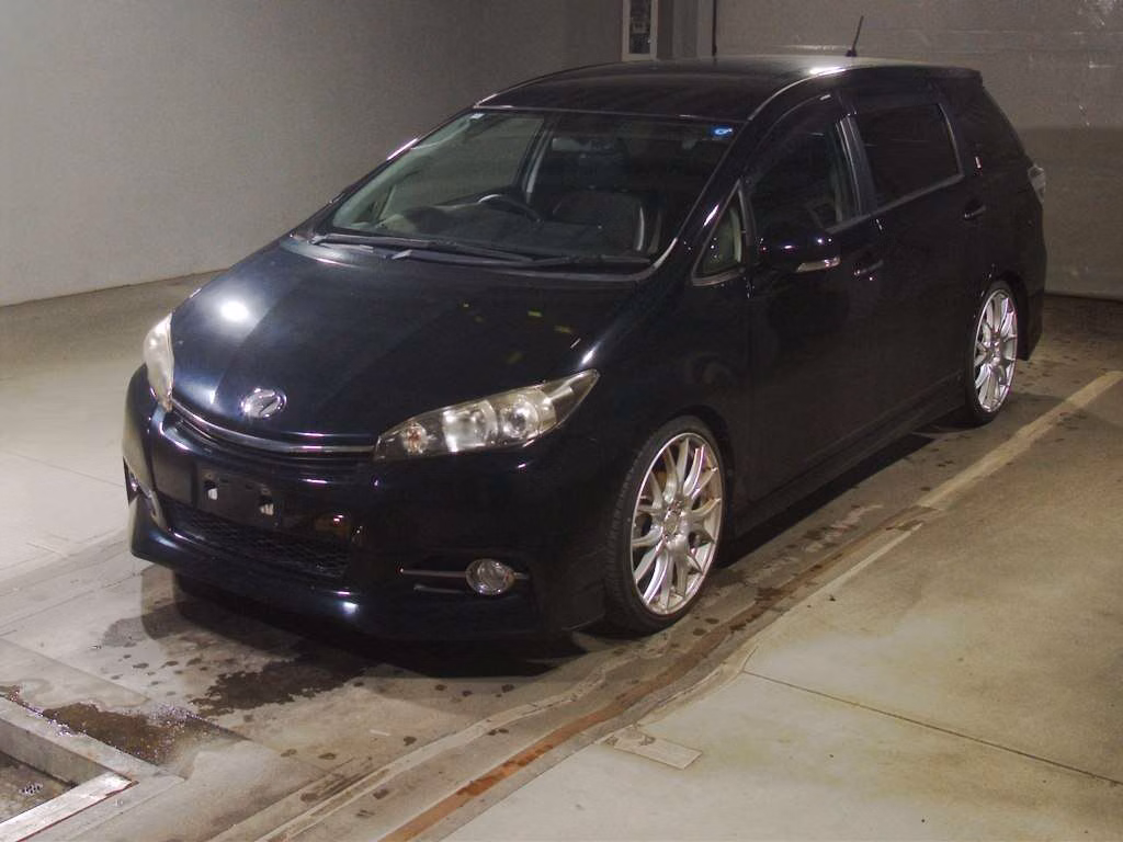 TOYOTA WISH