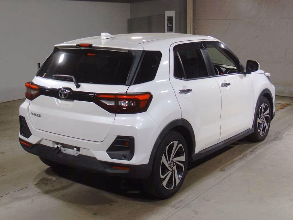 TOYOTA RAIZE