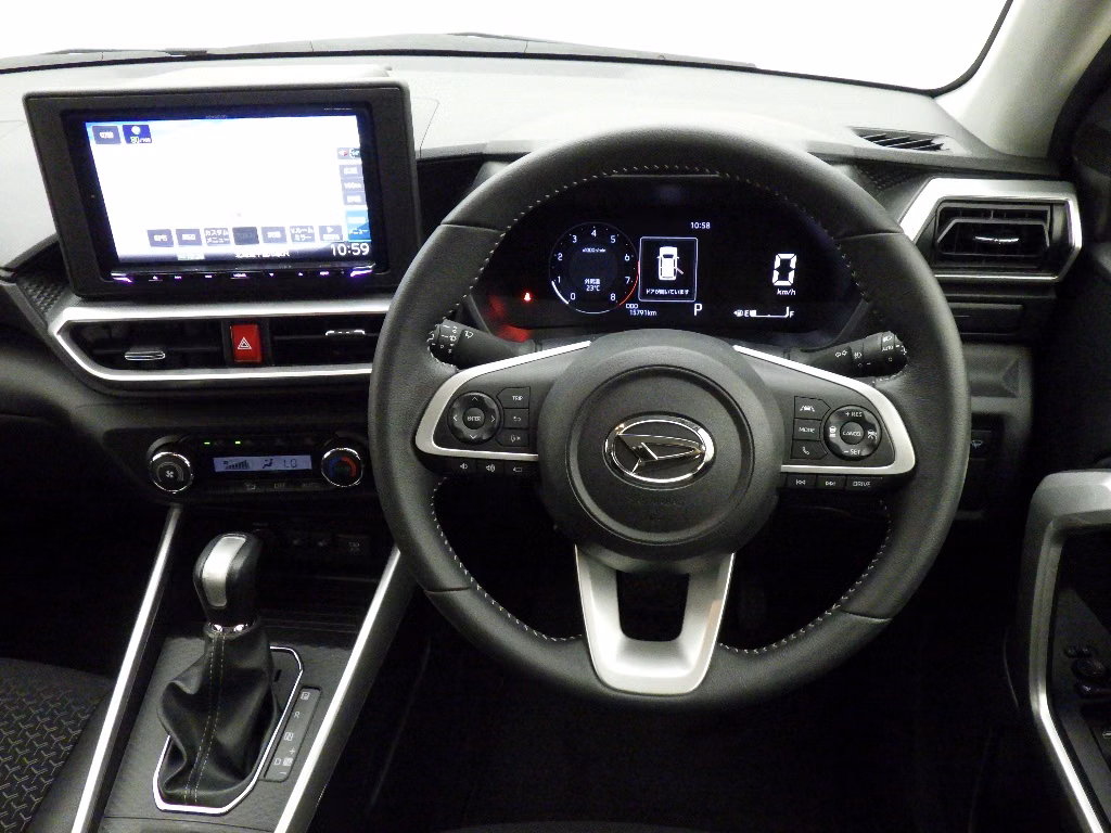 DAIHATSU ROCKY