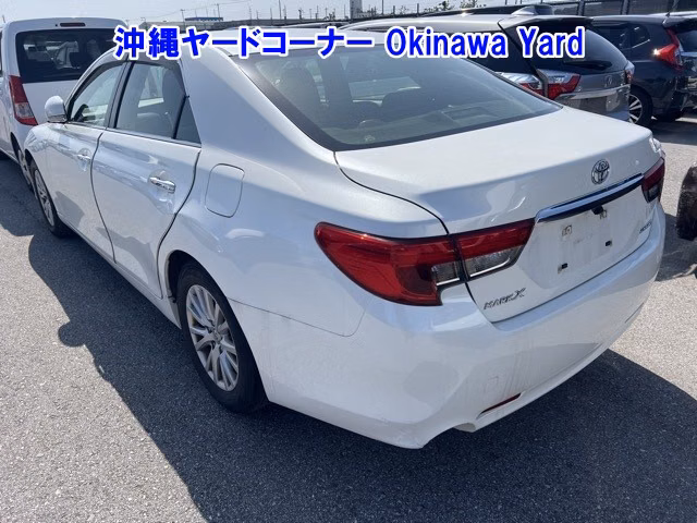 TOYOTA MARK X