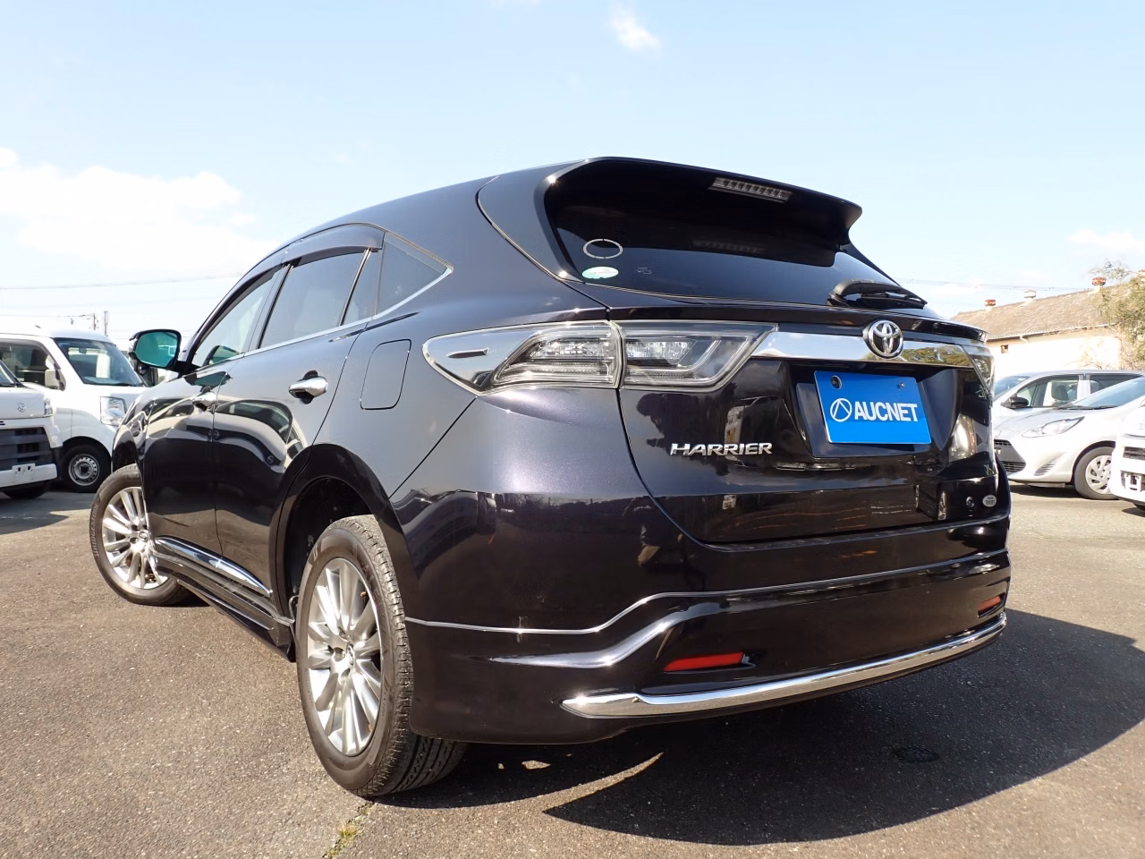 TOYOTA HARRIER