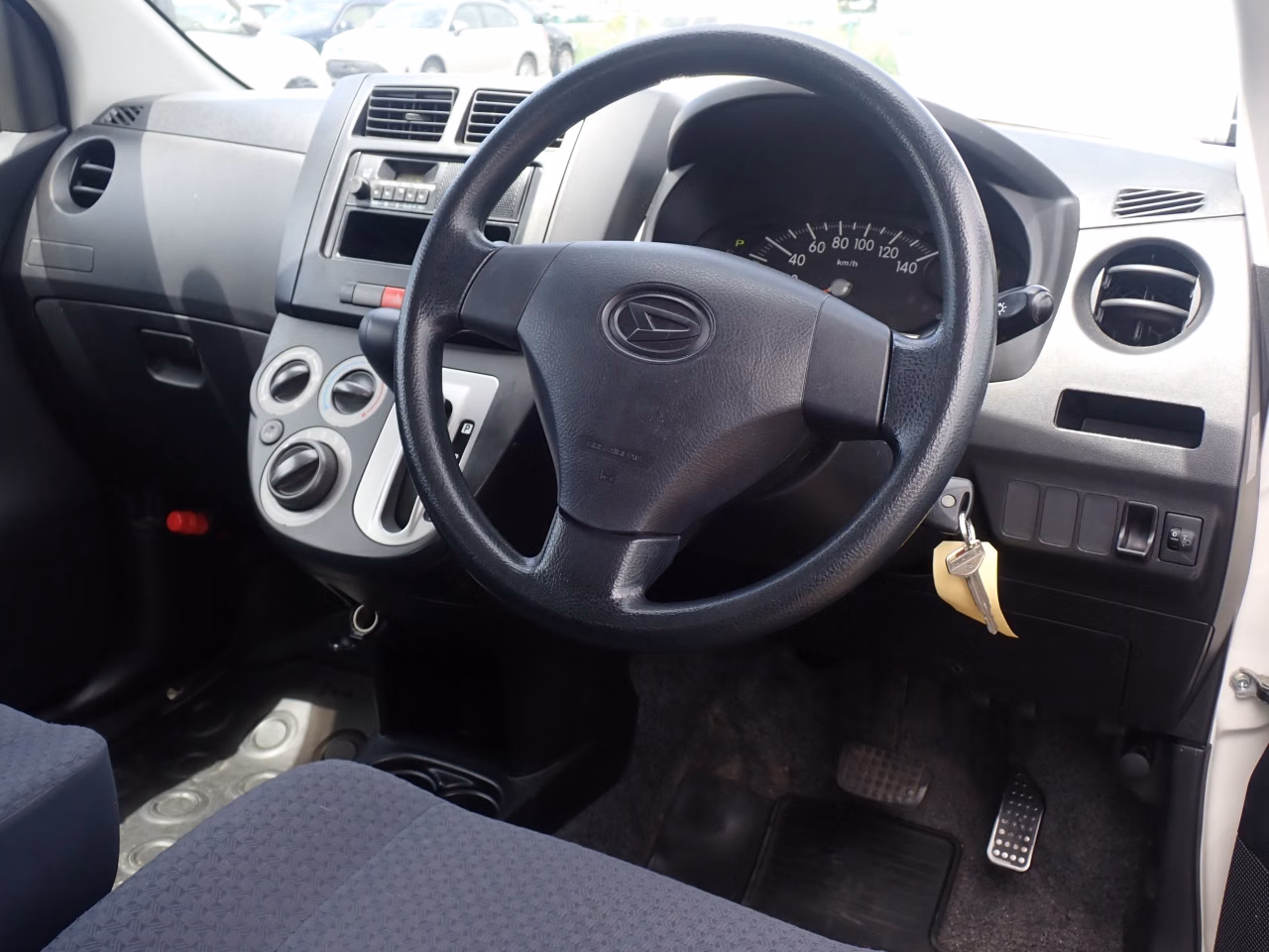 DAIHATSU MIRA