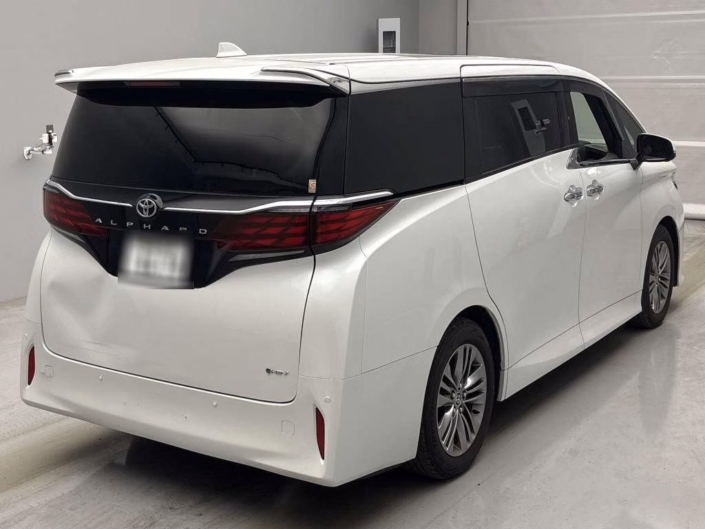 TOYOTA ALPHARD