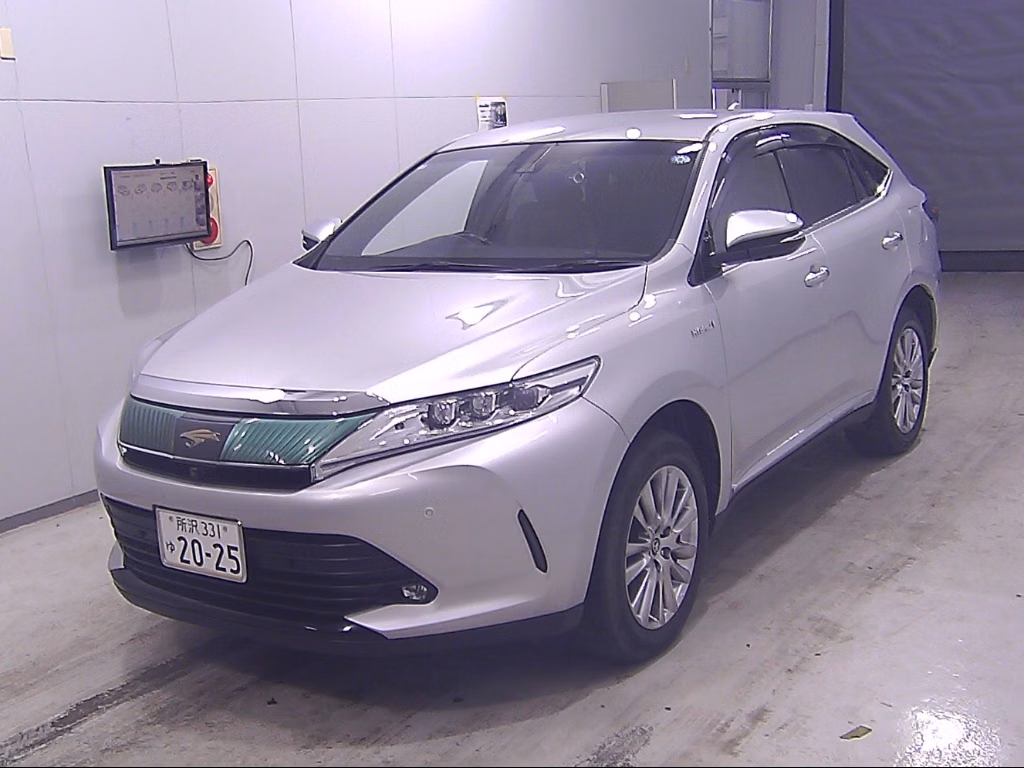 TOYOTA HARRIER
