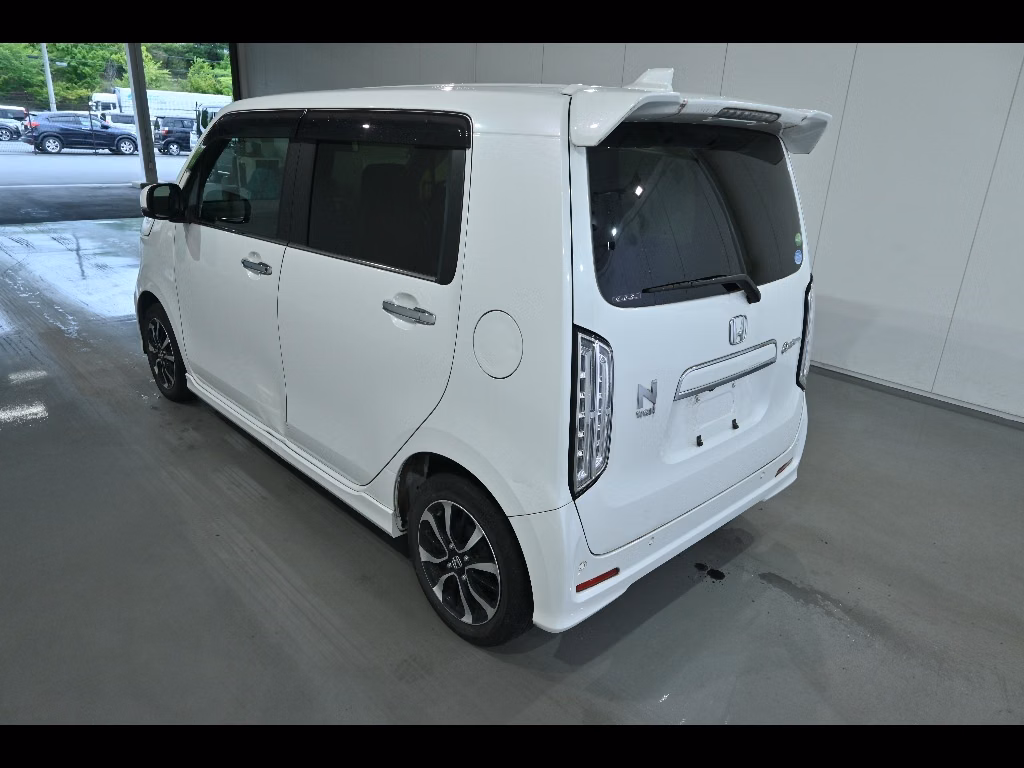 HONDA N-WGN