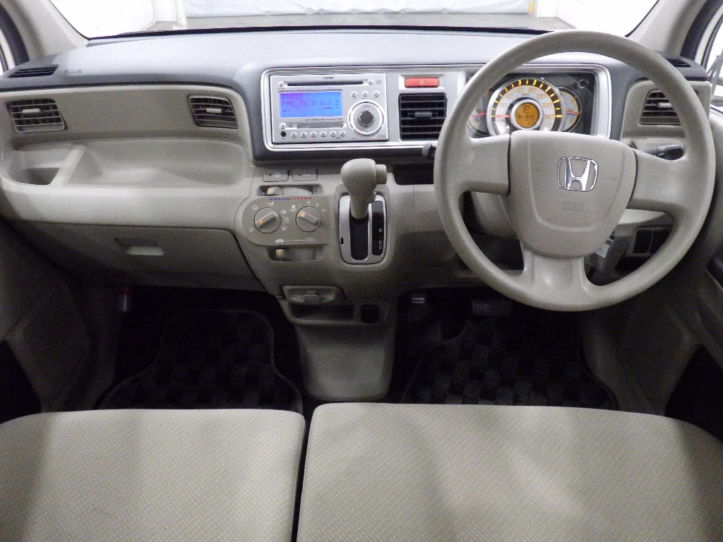 HONDA LIFE