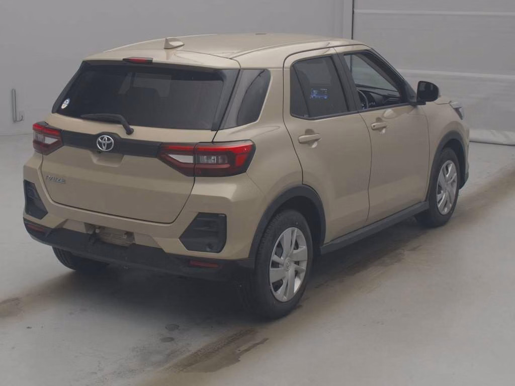 TOYOTA RAIZE