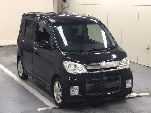 DAIHATSU TANTO EXE