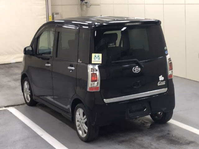DAIHATSU TANTO EXE
