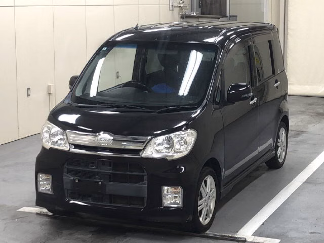 DAIHATSU TANTO EXE