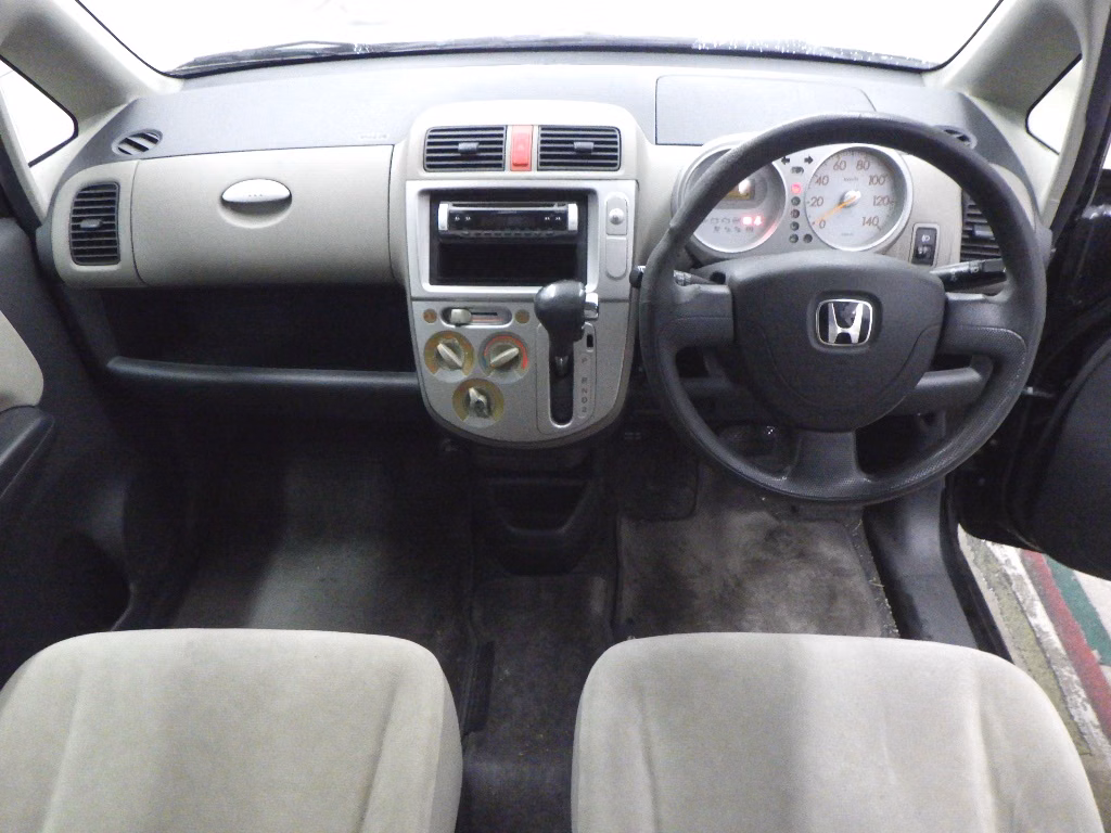 HONDA LIFE