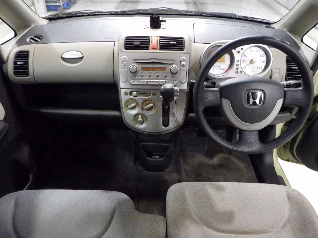 HONDA LIFE