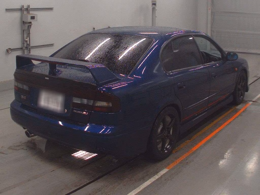 SUBARU LEGACY B4