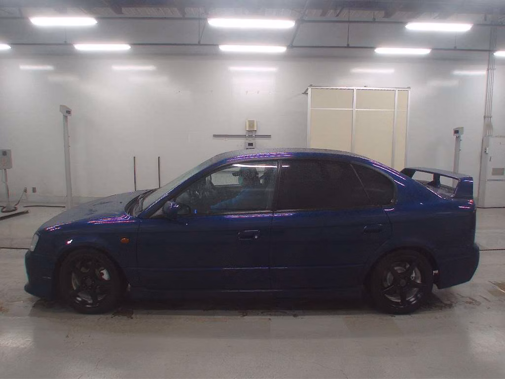 SUBARU LEGACY B4
