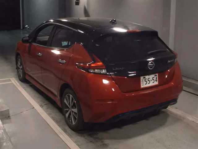 NISSAN LEAF