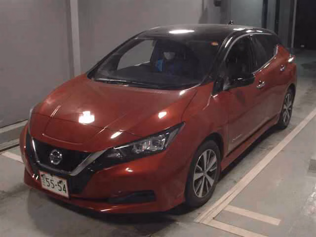 NISSAN LEAF