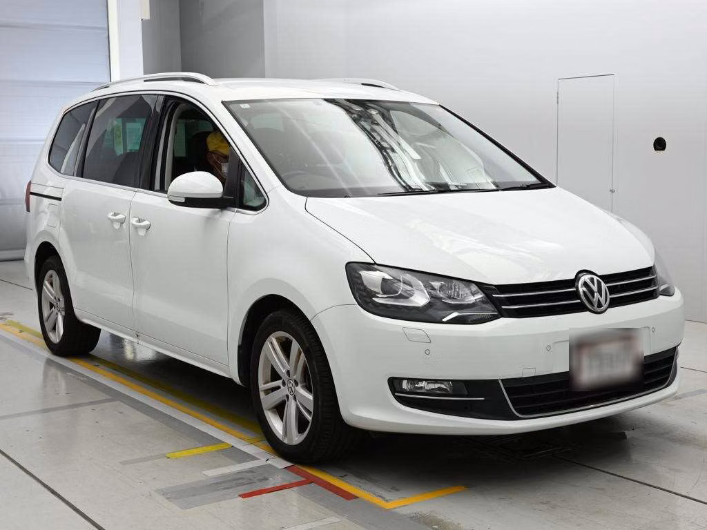 VOLKSWAGEN SHARAN