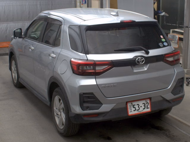 TOYOTA RAIZE