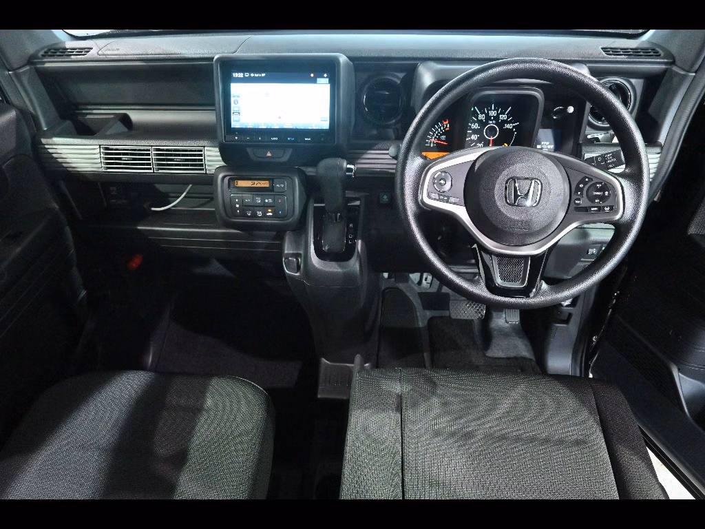 HONDA N-VAN